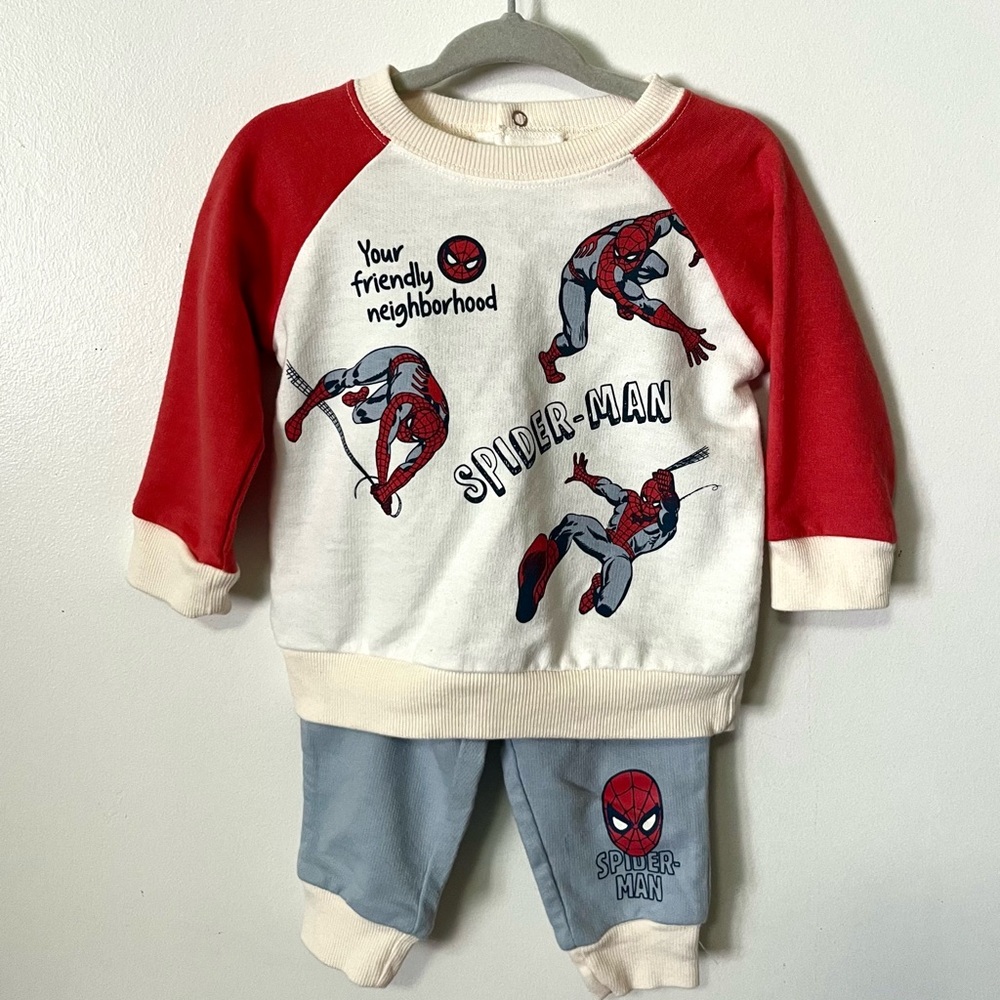 NWOT Marvel Red and White Spider-Man Kids Matching Set